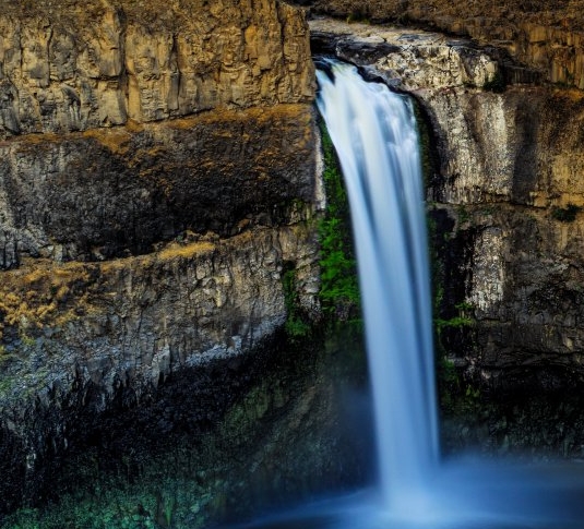 请简述铜壶滴漏的流体力学原理