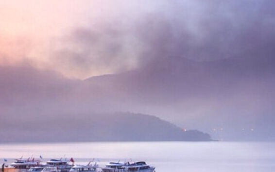 小小白的结婚照片