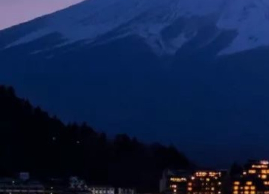 歌曲触碰心灵，唤起歌词含义