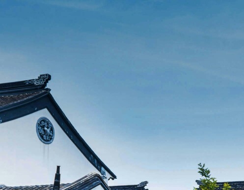 教师编电商，实现双赢发展；教师辞职做电商，跨越职业边界
