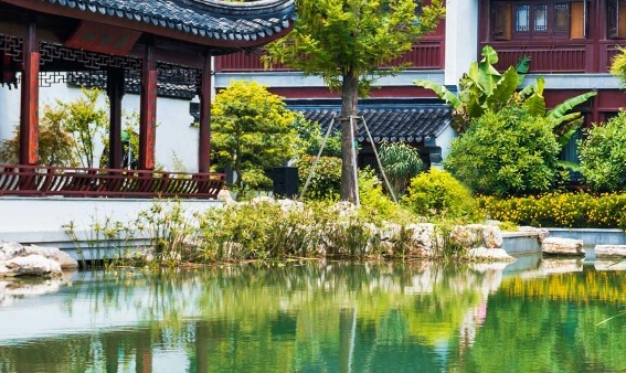 创意水泥桌子图片