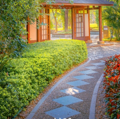 学校农场名字对联