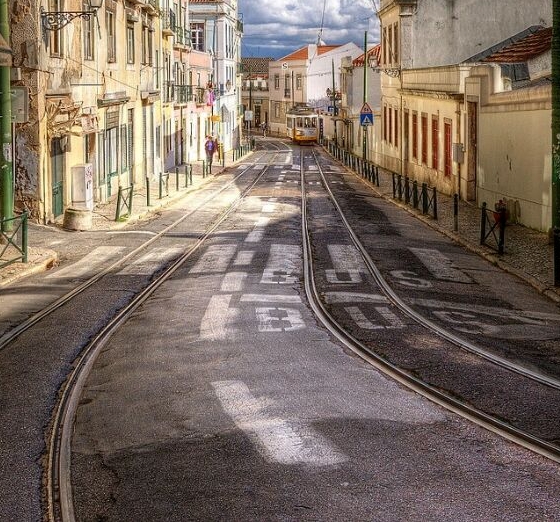 黔南州科技局李室权