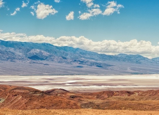 世界文联精英网主页