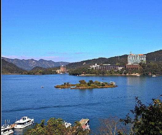 暖暖环游世界
