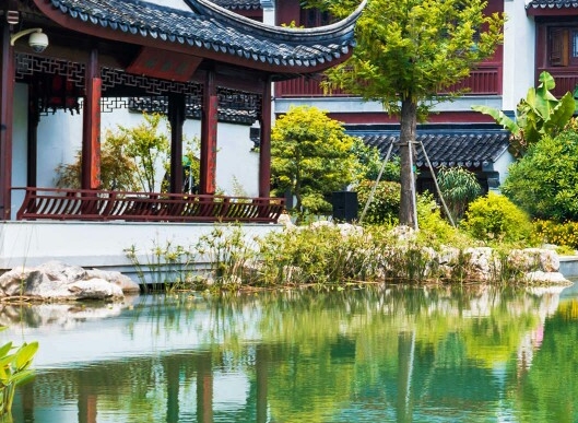 世界海洋日的主题：蓝色传承，海洋守护，古代传说与当代行动