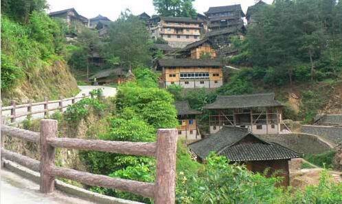 一四姑娘山在哪里