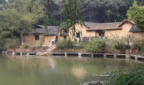 一卡地亚手镯