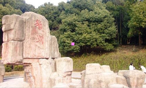 二满城汉墓灵异事件