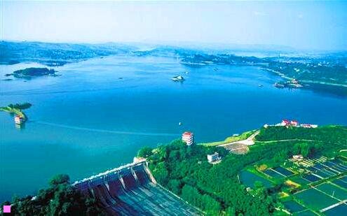 三无动力滑翔翼