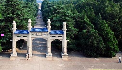 三被子现实照片