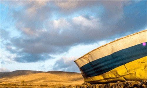 三左手伏特加右手波波沙乌拉