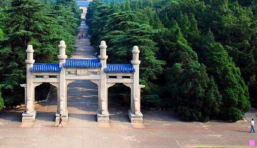 一春雨里洗过的太阳