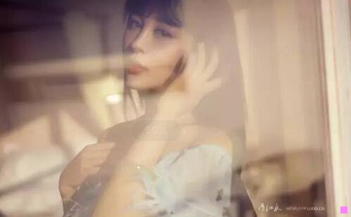 三科技颜色怎么调